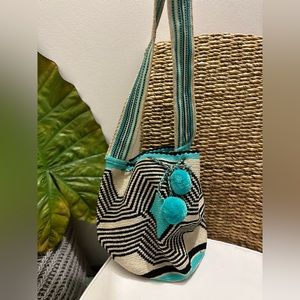 HANDMADE WAYUU MOCHILA BAG
